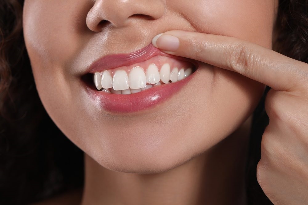 Kas kiek laiko rekomendauojama atlikti burnos higieną?